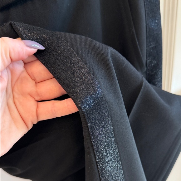 Elegant Black Women's Pants - Picture 6 of 11